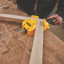 Kit De Presse D'angle DeWalt 2" 9 Kit De Presse D'angle DeWalt 2" -Outils De Reparation ae235 410