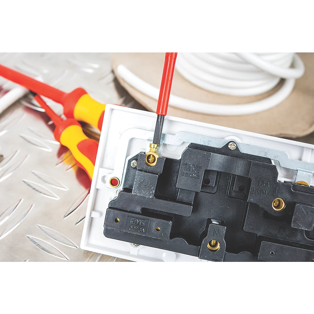 Assortiment De 7 tournevis VDE C.K 7 Assortiment De 7 tournevis VDE C.K – Image 5